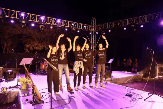 台湾乐队东莞开唱12月19日晚爆青筋乐队约定你